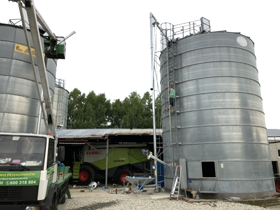 Vertikálne dopravníky - výroba & montáž