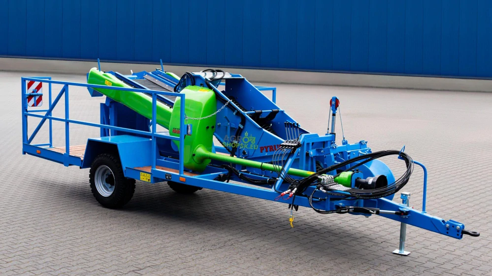 Jednoradový vyorávač PYRUS II