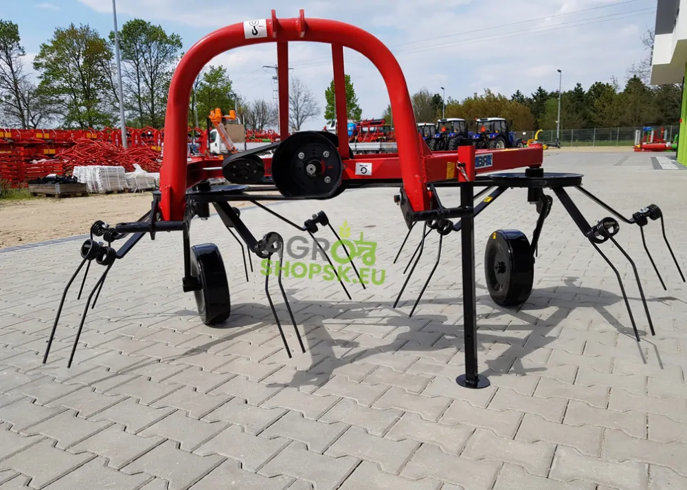 Pásový obracak 2,7m 