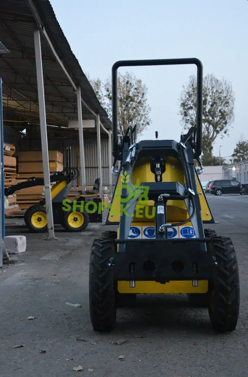 Mini nakladač TUR N520 14 HP elektrický štartér - Briggs & Stratton - Príplatkové pneu v cene 8:50 - 12