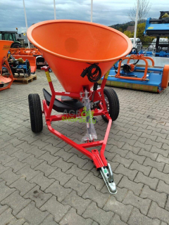 Kolesový posýpač QUAD s objemom 300 l, poháňaný cez kolesá